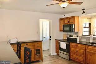 174 Hershel St, Feasterville-Trevose, PA 19053 - Photo 15