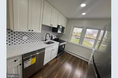 67 Horseshoe Lane, Levittown, PA 19055 - Photo 5