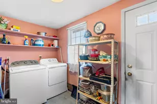 198 Northpark Dr, Levittown, PA 19054 - Photo 17