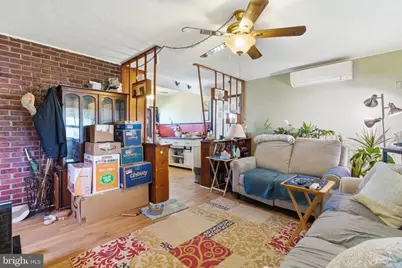 8 Inlet Road, Levittown, PA 19057 - Photo 11