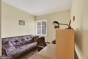 2 Silver Birch Ln, Levittown, PA 19055 - Photo 25
