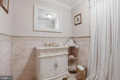 211 Lincoln Highway, Fairless Hills, PA 19030 - Photo 27