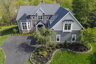 111 Pinewood Cir, New Hope, PA 18938 - Photo 3