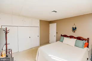 35 Mimosa Ln, Levittown, PA 19054 - Photo 23