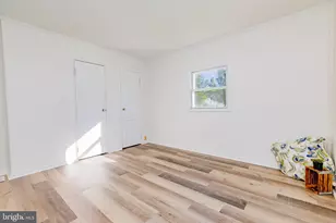 252 N Olds Blvd, Fairless Hills, PA 19030 - Photo 21