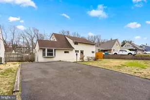 64 Ruby Ln, Levittown, PA 19055 - Photo 1