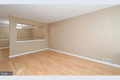 82 Honey Locust Lane, Newtown, PA 18940 - Photo 5