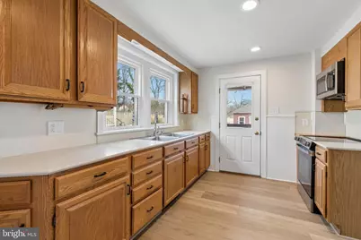 407 Lawn Avenue, Sellersville, PA 18960 - Photo 9