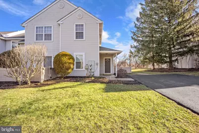 31 Everett Drive, Newtown, PA 18940 - Photo 1