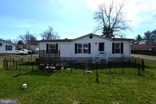 45 Maple Dr, Doylestown, PA 18901 - Photo 17
