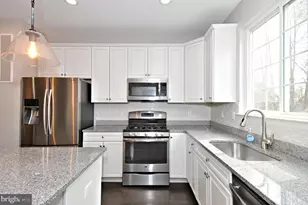 1680 Hickory Ln, Langhorne, PA 19047 - Photo 15