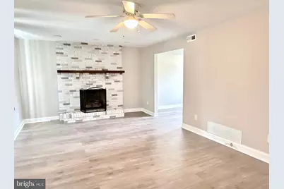 988 Baxter Avenue, Bensalem, PA 19020 - Photo 3