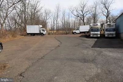 15 W Thatcher Road, Quakertown, PA 18951 - Photo 5