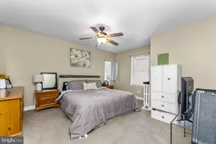 28 S 5th St, Perkasie, PA 18944 - Photo 17