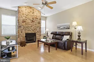 10 Tupelo Ln, Langhorne, PA 19047 - Photo 17