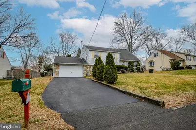 220 Hampshire Drive, Chalfont, PA 18914 - Photo 13