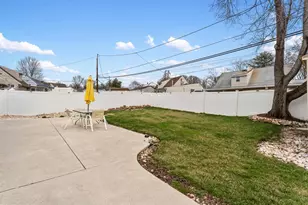 56 Vermillion, Levittown, PA 19054 - Photo 25