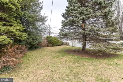 305 Devon Road, Fairless Hills, PA 19030 - Photo 21