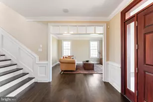 8 Quartermaster Rd, Holland, PA 18966 - Photo 3