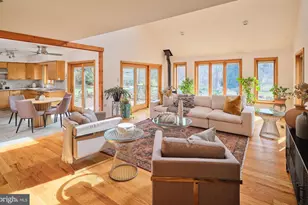 3054 Comfort Rd, New Hope, PA 18938 - Photo 1