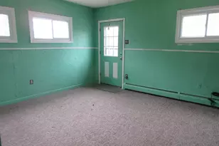 63 Maple Ln, Levittown, PA 19054 - Photo 21