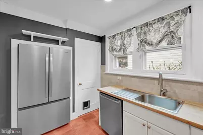 180 N Clinton Street, Doylestown, PA 18901 - Photo 11