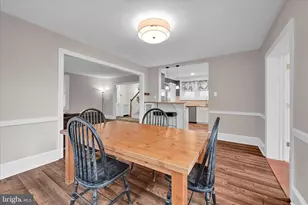 180 N Clinton St, Doylestown, PA 18901 - Photo 5