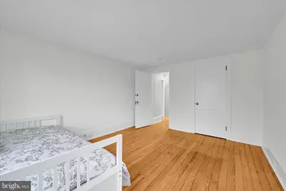 180 N Clinton Street, Doylestown, PA 18901 - Photo 15