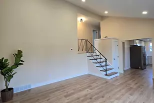 210 Barbara Ln, Warminster, PA 18974 - Photo 11