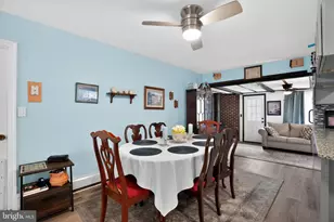 120 Vermont Ln, Levittown, PA 19054 - Photo 13