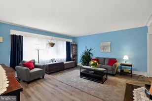 120 Vermont Ln, Levittown, PA 19054 - Photo 3
