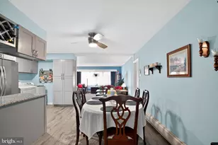 120 Vermont Ln, Levittown, PA 19054 - Photo 11