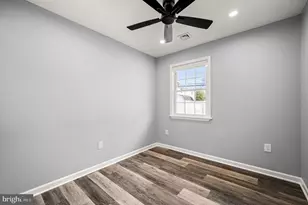 34 Shepherd Ln, Levittown, PA 19055 - Photo 17