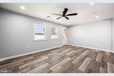 34 Shepherd Lane, Levittown, PA 19055 - Photo 11