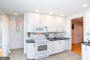 48 Hershel St, Feasterville-Trevose, PA 19053 - Photo 23