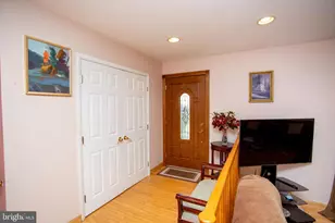 48 Hershel St, Feasterville-Trevose, PA 19053 - Photo 7