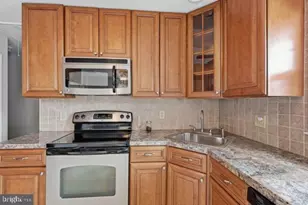 331 Osborne Ave, Morrisville, PA 19067 - Photo 13