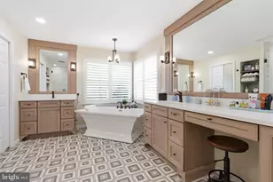 7 Millstone Dr, Newtown, PA 18940 - Photo 35