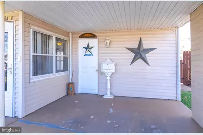 10 Flower Lane, Levittown, PA 19055 - Photo 19