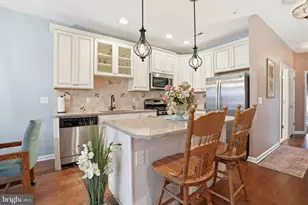 39 Bowman Dr, Feasterville-Trevose, PA 19053 - Photo 3