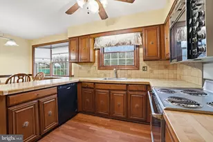 71 Briarwood Dr, Holland, PA 18966 - Photo 11