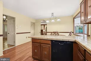 71 Briarwood Dr, Holland, PA 18966 - Photo 13