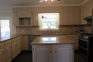 10 Spring Hill Ln, Perkasie, PA 18944 - Photo 15