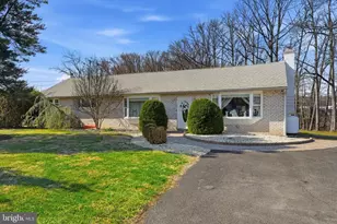 211 Lincoln Hwy, Fairless Hills, PA 19030 - Photo 9