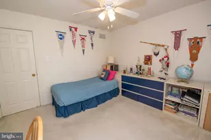 19 Zelkova Dr, Holland, PA 18966 - Photo 41