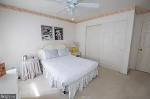 19 Zelkova Dr, Holland, PA 18966 - Photo 37