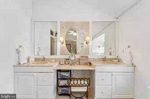 137 Briarwood Dr, Holland, PA 18966 - Photo 27