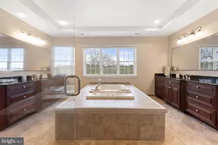 1036 Azlen Ln, Chalfont, PA 18914 - Photo 47