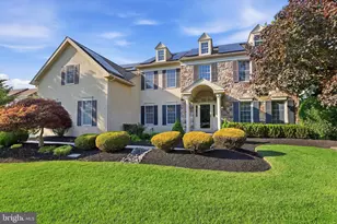 1692 Powderhorn Dr, Newtown, PA 18940 - Photo 1