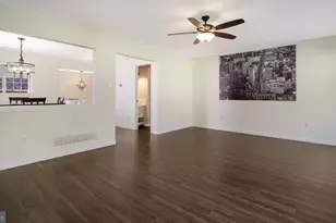 4570 Louise St Claire Dr, Doylestown, PA 18902 - Photo 13